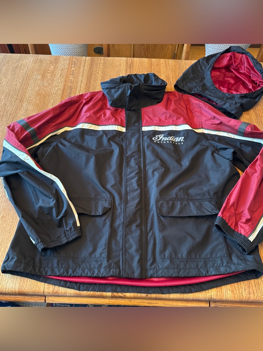 Indian Motorcycle Men’s 2XL Colorblock Rain Jacket & Removable Hood Red Black